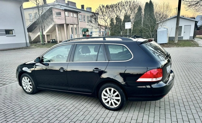 Volkswagen Golf cena 17900 przebieg: 262000, rok produkcji 2009 z Otwock małe 704